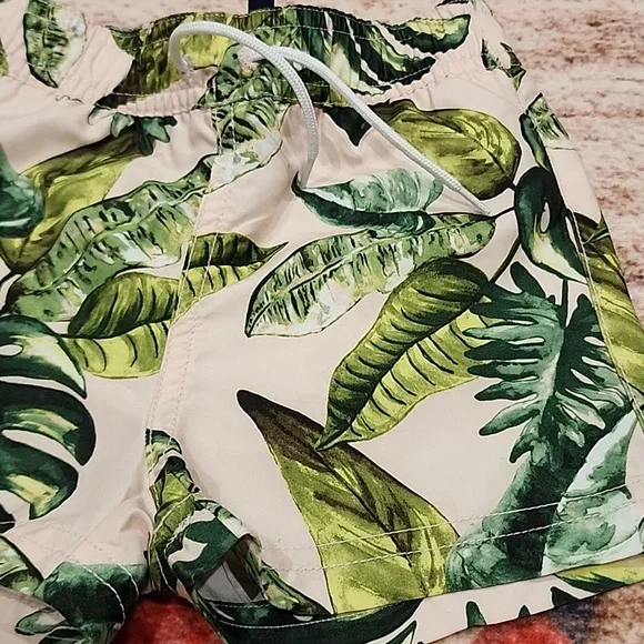 Janie and Jack swim trunks - Picture 2 of 8